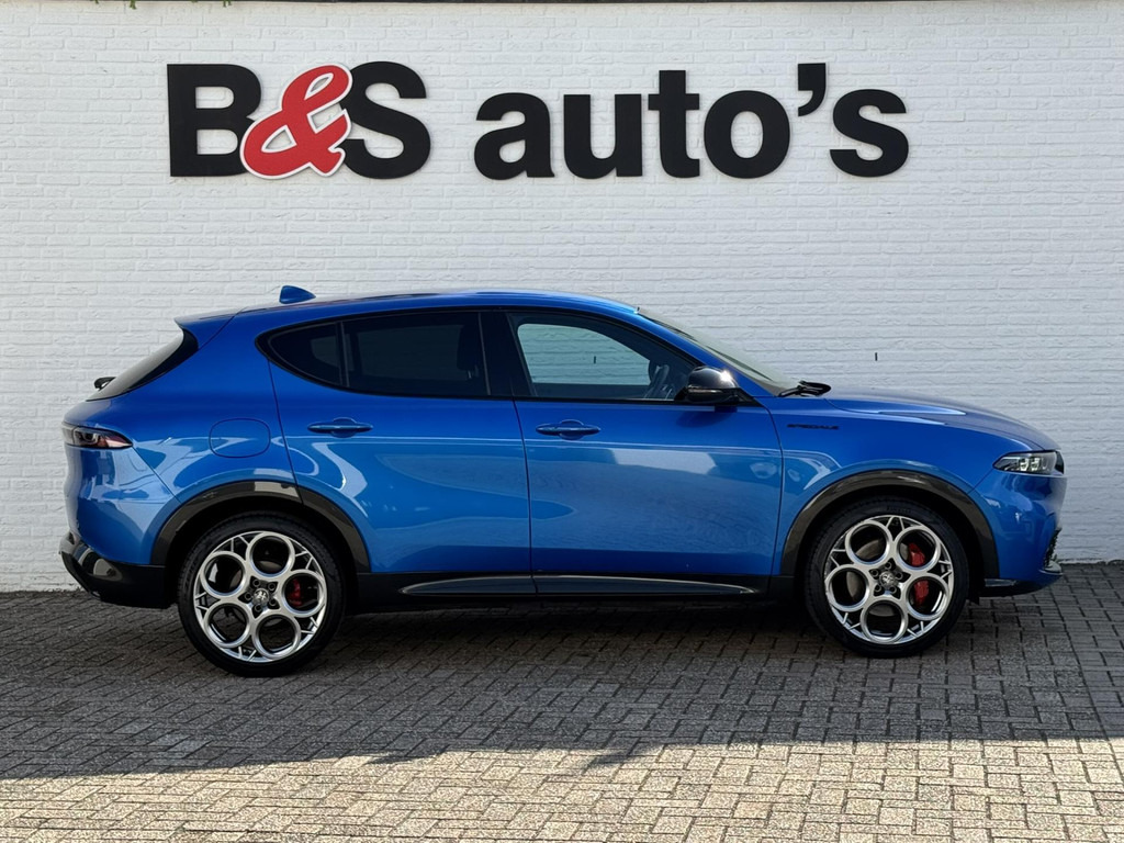 Alfa Romeo Tonale-1.5T Hybrid Edizione Speciale Stoelventilatie/ verwarming Climate control Apple Carplay Android Leder - SUV: slika 5 Alfa Romeo Tonale-1.5T Hybrid Edizione Speciale Stoelventilatie/ verwarming Climate control Apple Carplay Android Leder - SUV: slika 5