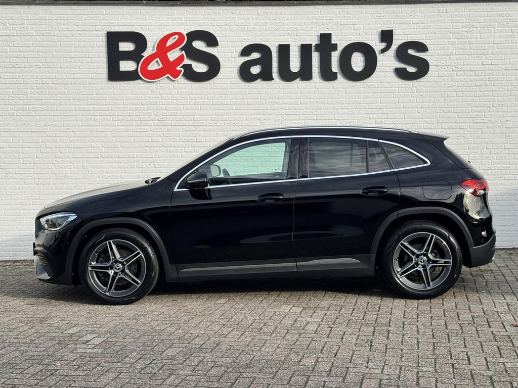 Mercedes-Benz GLA-200 AMG Sfeerverlichting Trekhaak Cruise Climate Navigatie Bluetooth Stoelverwarming - SUV: slika 5 Mercedes-Benz GLA-200 AMG Sfeerverlichting Trekhaak Cruise Climate Navigatie Bluetooth Stoelverwarming - SUV: slika 5