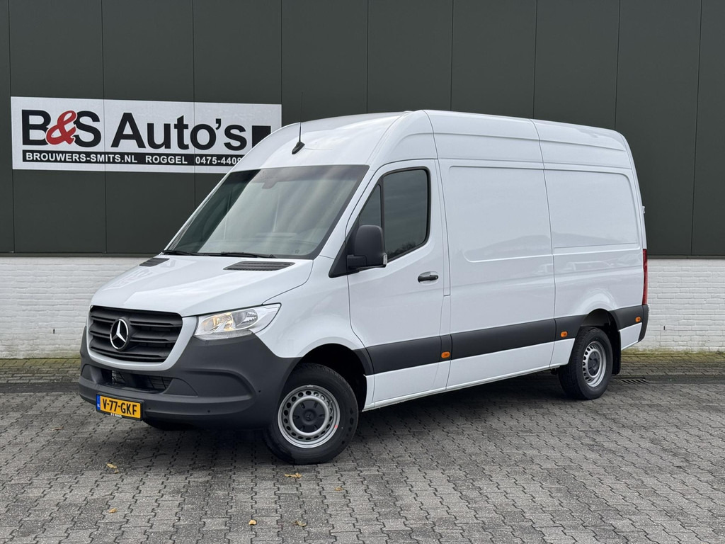 Mercedes-Benz Sprinter-317 1.9 CDI L2 9G laadruimte bekleed Leder Camera Clima M-bux media systeem DAB - Furgon: slika 1 Mercedes-Benz Sprinter-317 1.9 CDI L2 9G laadruimte bekleed Leder Camera Clima M-bux media systeem DAB - Furgon: slika 1