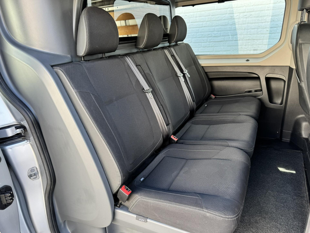Renault Trafic-2.0 dCi 145 T29 L2H1 DC Luxe Climate control Cruise control Navigatie Apple carplay - Dostavno vozilo z dvojno kabino: slika 5 Renault Trafic-2.0 dCi 145 T29 L2H1 DC Luxe Climate control Cruise control Navigatie Apple carplay - Dostavno vozilo z dvojno kabino: slika 5