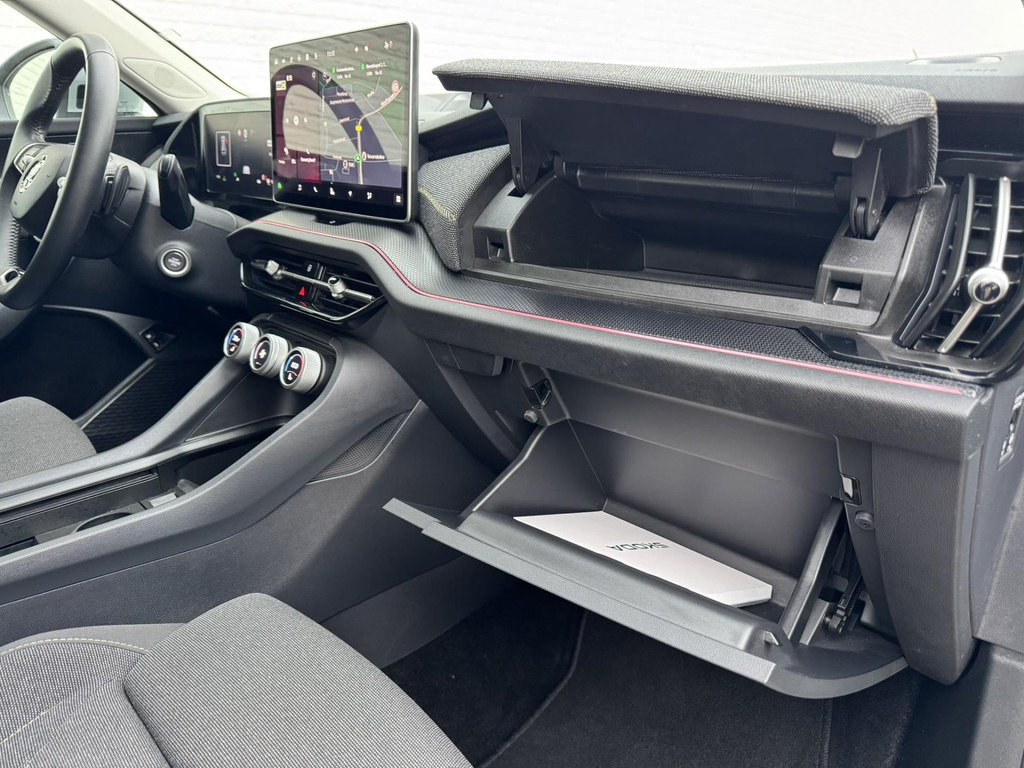 SUV Škoda Kodiaq-1.5 TSI PHEV Business Edition Full LED Adaptive cruis Climate Stoel-Stuurverwarming Apple / Android Navi Camera: slika 40