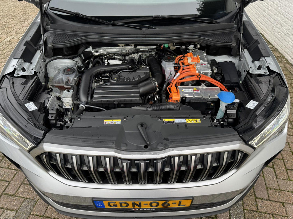 SUV Škoda Kodiaq-1.5 TSI PHEV Business Edition Full LED Adaptive cruis Climate Stoel-Stuurverwarming Apple / Android Navi Camera: slika 44