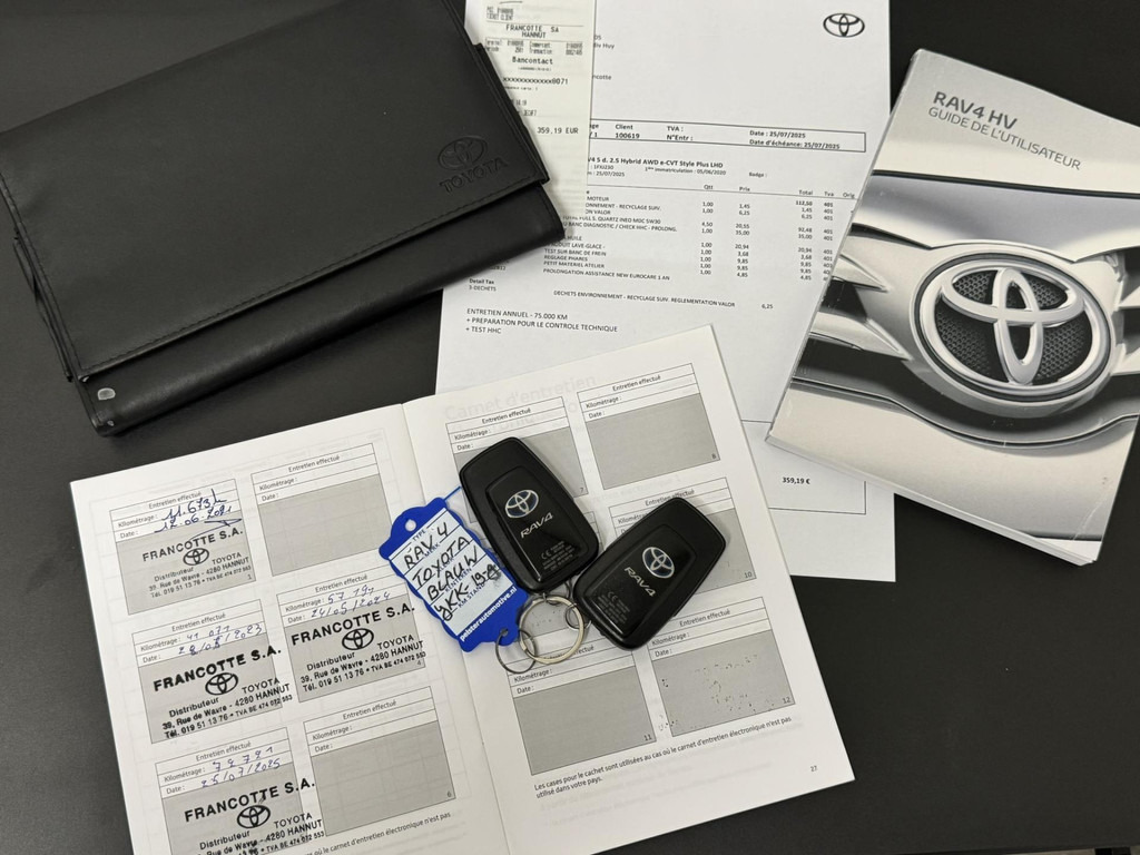 Toyota RAV4-2.5 Hybrid AWD Bi-Tone Adaptive cruise Climate control LED Apple / Android Draadloos telefoonladen Achteruitrijcamera - SUV: slika 3 Toyota RAV4-2.5 Hybrid AWD Bi-Tone Adaptive cruise Climate control LED Apple / Android Draadloos telefoonladen Achteruitrijcamera - SUV: slika 3