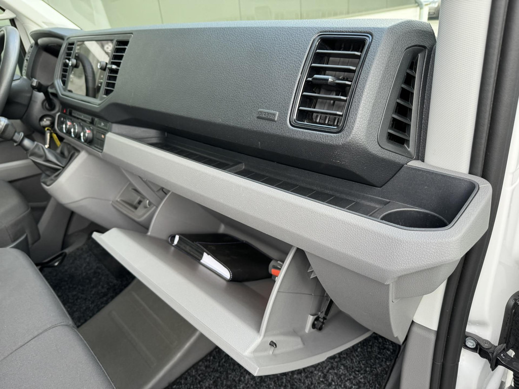 Furgon Volkswagen Crafter-30 2.0 TDI L3H3 Highline Carplay DAB Cruise Verwarmde voorruit Trekhaak Lat om Lat: slika 17