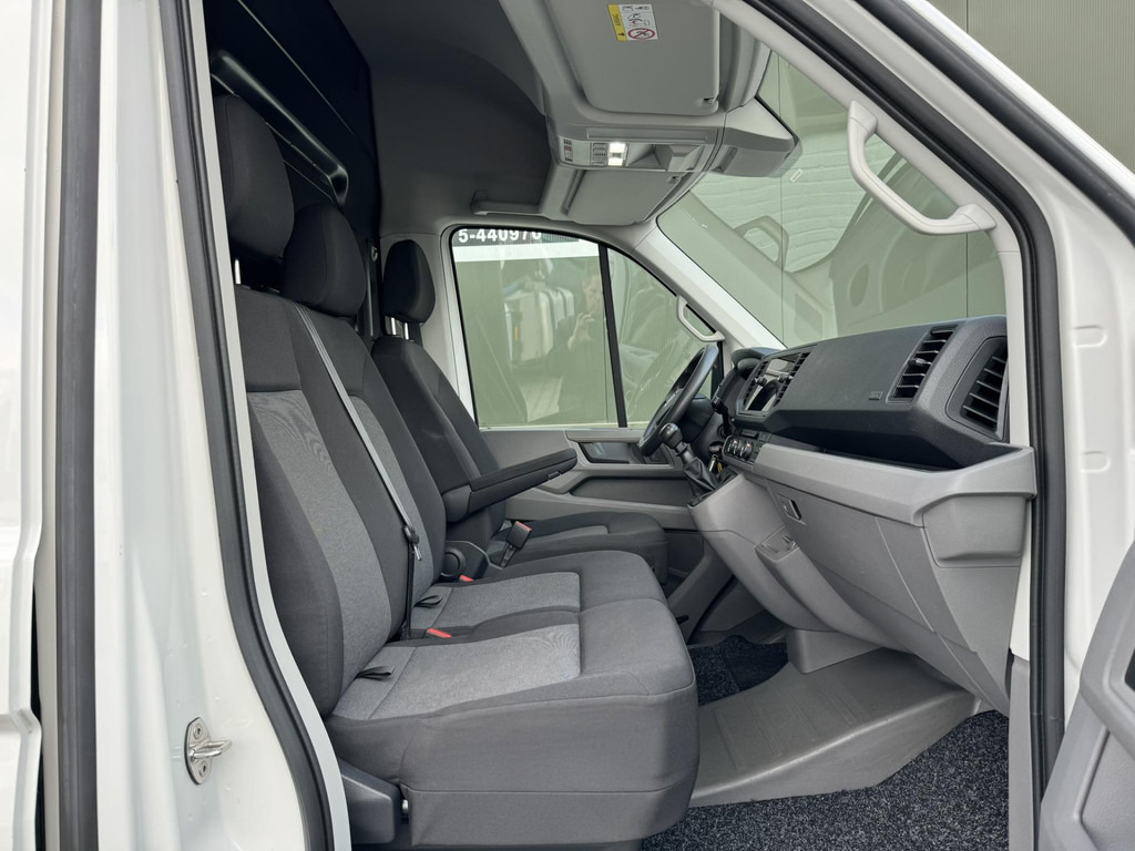 Furgon Volkswagen Crafter-30 2.0 TDI L3H3 Highline Carplay DAB Cruise Verwarmde voorruit Trekhaak Lat om Lat: slika 16