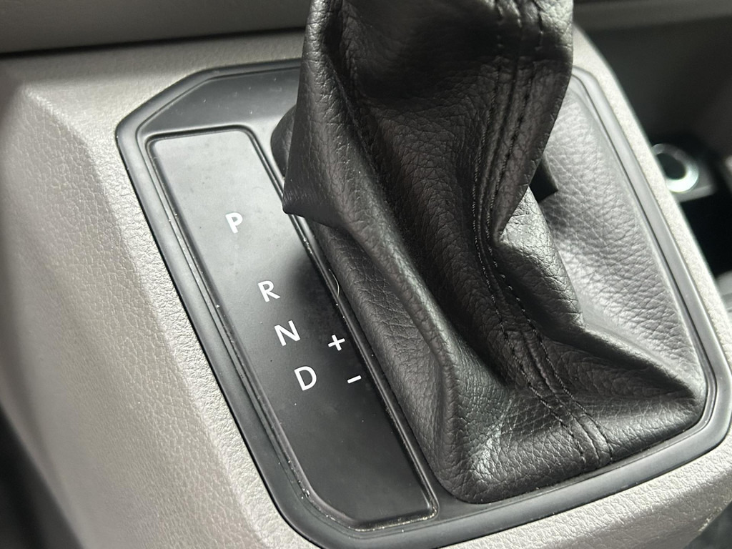 Furgon Volkswagen Transporter-2.0 TDI L2H1 28 Automaat Carplay Cruise PDC V+A DAB Airco Trekhaak: slika 34 Furgon Volkswagen Transporter-2.0 TDI L2H1 28 Automaat Carplay Cruise PDC V+A DAB Airco Trekhaak: slika 34