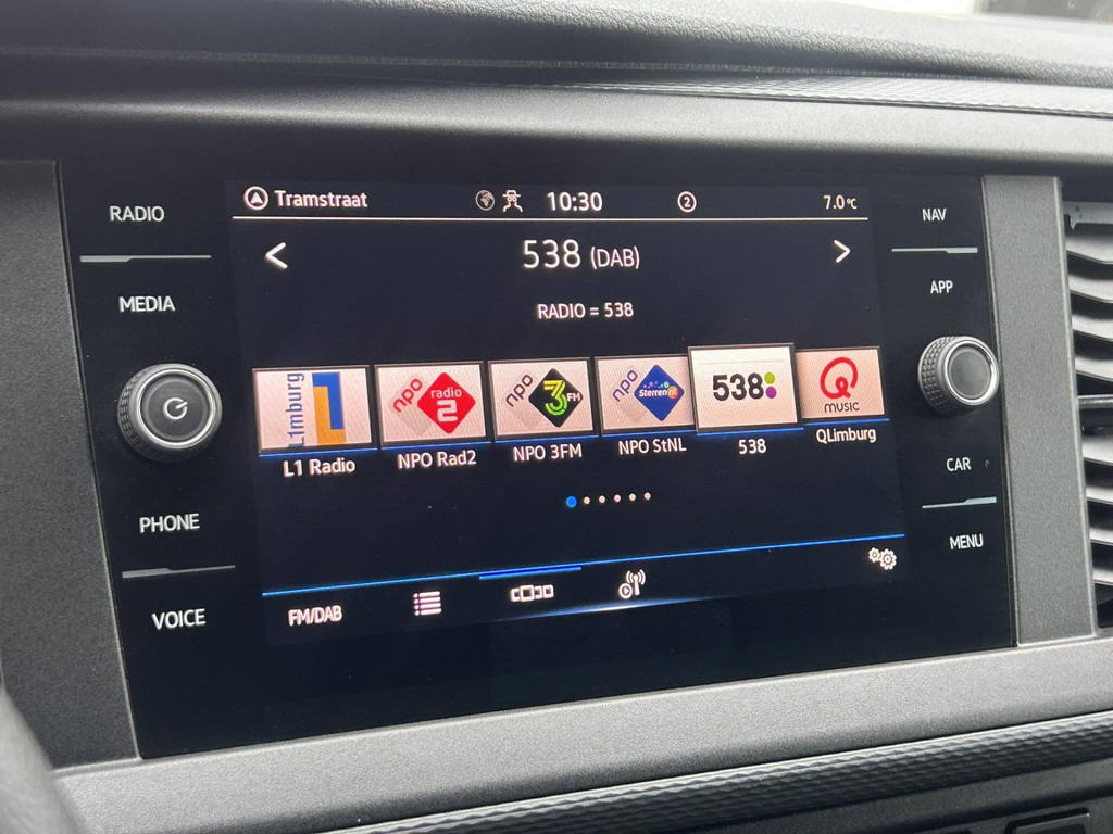 Furgon Volkswagen Transporter-2.0 TDI L2H1 28 Automaat Carplay Cruise PDC V+A DAB Airco Trekhaak: slika 15 Furgon Volkswagen Transporter-2.0 TDI L2H1 28 Automaat Carplay Cruise PDC V+A DAB Airco Trekhaak: slika 15