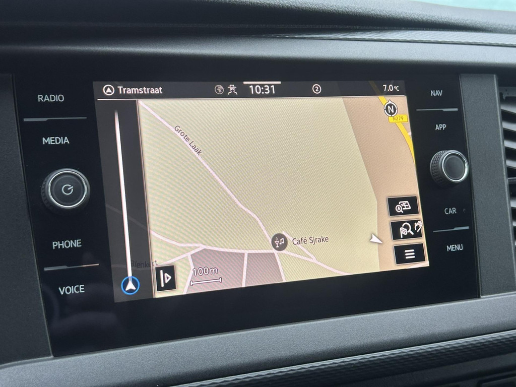 Furgon Volkswagen Transporter-2.0 TDI L2H1 28 Automaat Carplay Cruise PDC V+A DAB Airco Trekhaak: slika 14 Furgon Volkswagen Transporter-2.0 TDI L2H1 28 Automaat Carplay Cruise PDC V+A DAB Airco Trekhaak: slika 14