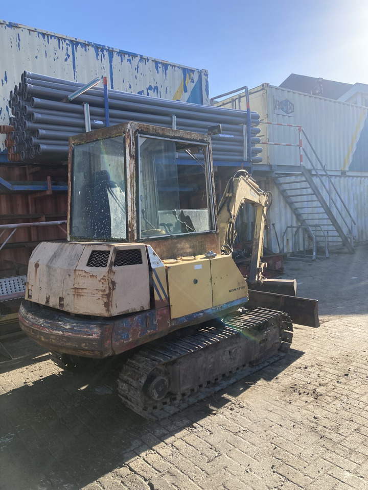 KOMATSU PC30-5 - Mini bager: slika 3 KOMATSU PC30-5 - Mini bager: slika 3