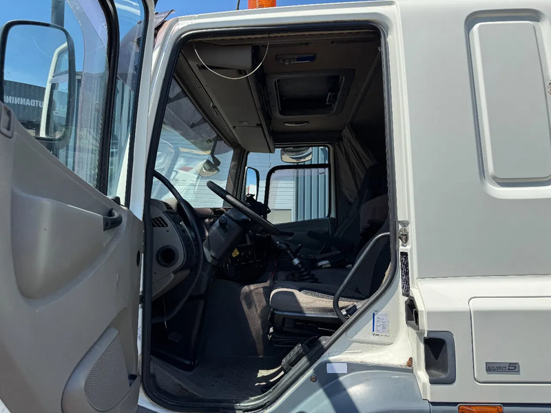 Tovornjak z dvigalom DAF CF 85.360 8x2*6 HIAB 42T/m Crane: slika 17