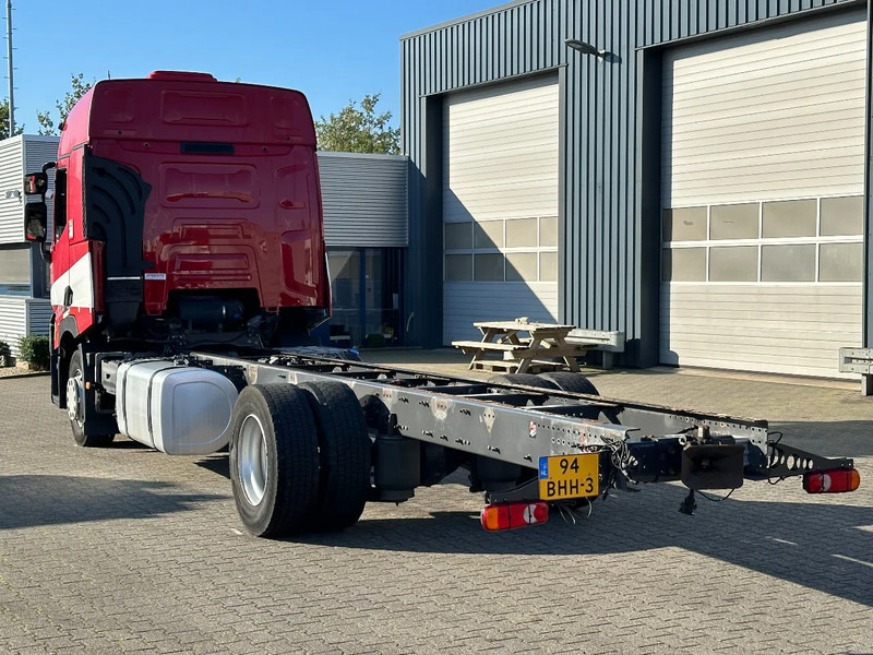 Renault T380 Comfort 4x2 Chassis / Euro 6 / Apk *NL-Truck* - Tovornjak-šasija: slika 4 Renault T380 Comfort 4x2 Chassis / Euro 6 / Apk *NL-Truck* - Tovornjak-šasija: slika 4