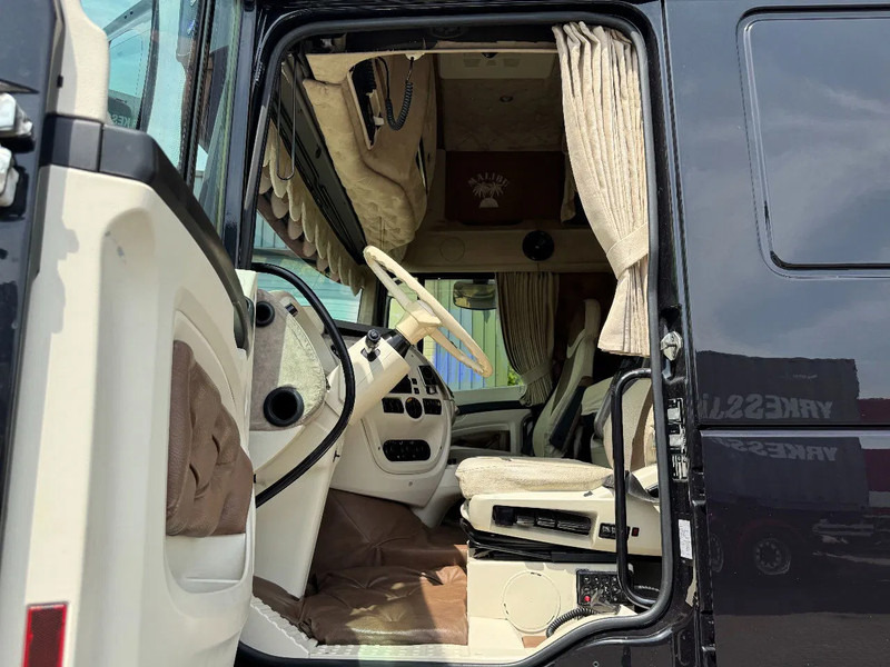 Vlačilec DAF XF 105.460 Super Space Cab Showtruck *TOP*: slika 12