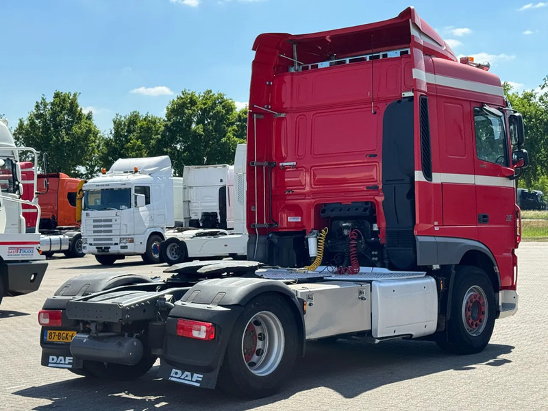 DAF XF 440 Space Cab Euro 6 *NL-Truck* Apk - Vlačilec: slika 3 DAF XF 440 Space Cab Euro 6 *NL-Truck* Apk - Vlačilec: slika 3