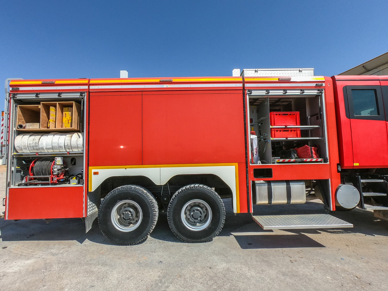 Renault SZCZESNIAK K-500 TLF 9000/1000 6x6 - Gasilsko vozilo: slika 4 Renault SZCZESNIAK K-500 TLF 9000/1000 6x6 - Gasilsko vozilo: slika 4