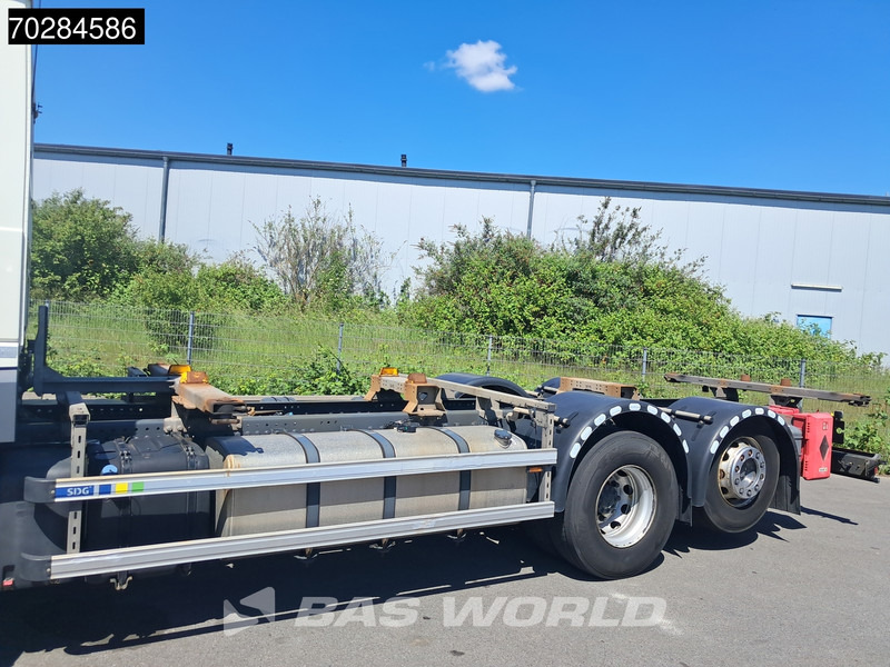 Kontejnerski tovornjak/ Tovornjak z zamenljivim tovoriščem DAF XF 450 6X2 BDF SSC Retarder 2x Tanks Liftachse Standklima LED ACC Euro 6: slika 11 Kontejnerski tovornjak/ Tovornjak z zamenljivim tovoriščem DAF XF 450 6X2 BDF SSC Retarder 2x Tanks Liftachse Standklima LED ACC Euro 6: slika 11