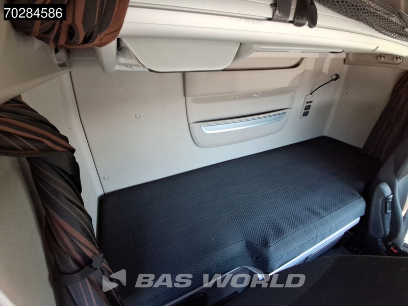 Kontejnerski tovornjak/ Tovornjak z zamenljivim tovoriščem DAF XF 450 6X2 BDF SSC Retarder 2x Tanks Liftachse Standklima LED ACC Euro 6: slika 15 Kontejnerski tovornjak/ Tovornjak z zamenljivim tovoriščem DAF XF 450 6X2 BDF SSC Retarder 2x Tanks Liftachse Standklima LED ACC Euro 6: slika 15