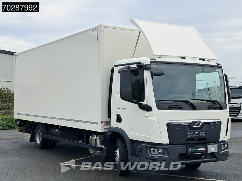 MAN TGL 12.250 4X2 12tonner LOW Mileage! 1500kg Ladebordwand Automatic Euro 6 - Tovornjak zabojnik: slika 3 MAN TGL 12.250 4X2 12tonner LOW Mileage! 1500kg Ladebordwand Automatic Euro 6 - Tovornjak zabojnik: slika 3