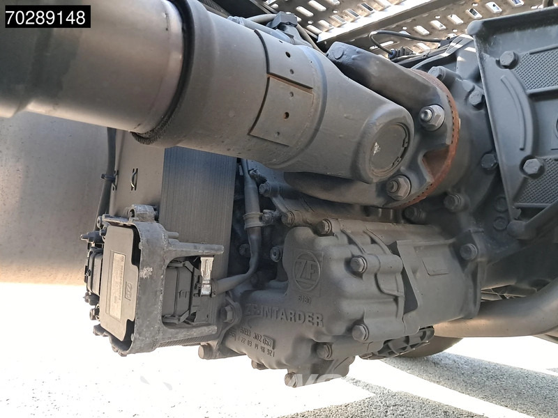 Vlačilec DAF XF 480 4X2 SSC Retarder 2xTanks LED ACC Standklima Euro 6: slika 19 Vlačilec DAF XF 480 4X2 SSC Retarder 2xTanks LED ACC Standklima Euro 6: slika 19