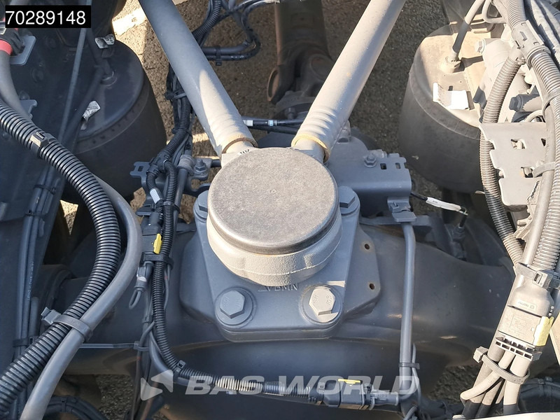 Vlačilec DAF XF 480 4X2 SSC Retarder 2xTanks LED ACC Standklima Euro 6: slika 18 Vlačilec DAF XF 480 4X2 SSC Retarder 2xTanks LED ACC Standklima Euro 6: slika 18