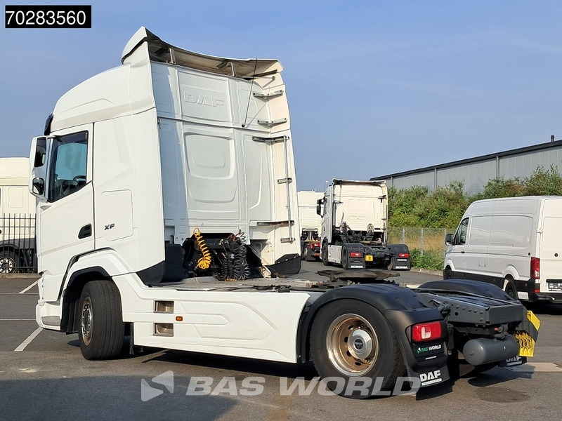 DAF XF 530 4X2 Retarder Standklima 2xTanks Euro 6 - Vlačilec: slika 2 DAF XF 530 4X2 Retarder Standklima 2xTanks Euro 6 - Vlačilec: slika 2