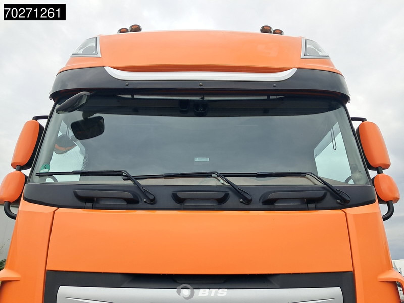 Vlačilec DAF XF 530 4X2 SSC Retarder Alcoa 2x Tanks Standklima Navi ACC LED: slika 15