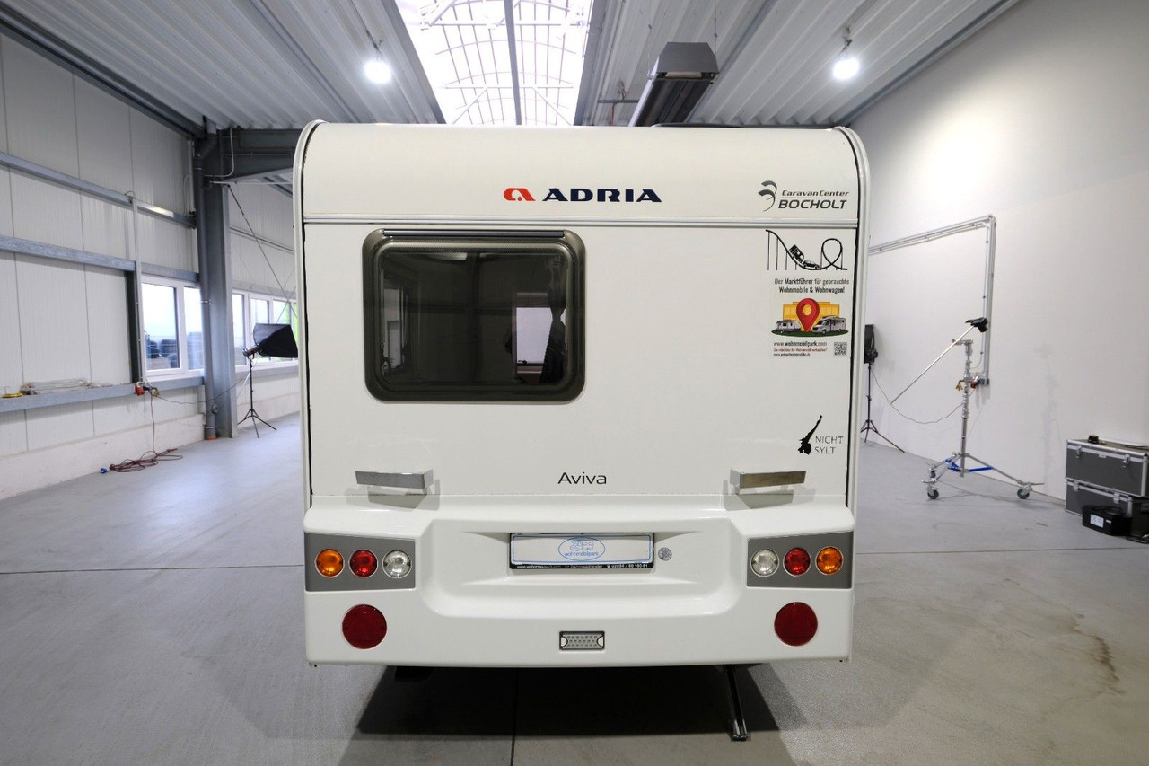 Adria Aviva 400 PS/Festbett/Seitensitzgruppe/Mover - Počitniška prikolica: slika 5 Adria Aviva 400 PS/Festbett/Seitensitzgruppe/Mover - Počitniška prikolica: slika 5