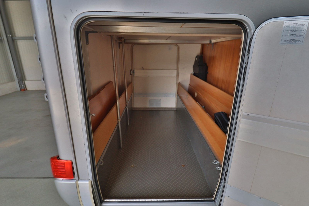 HYMER / ERIBA / HYMERCAR B 514 CL/Festbett+Hubbett/Garage/Klima/Markise - Integriran avtodom: slika 5 HYMER / ERIBA / HYMERCAR B 514 CL/Festbett+Hubbett/Garage/Klima/Markise - Integriran avtodom: slika 5
