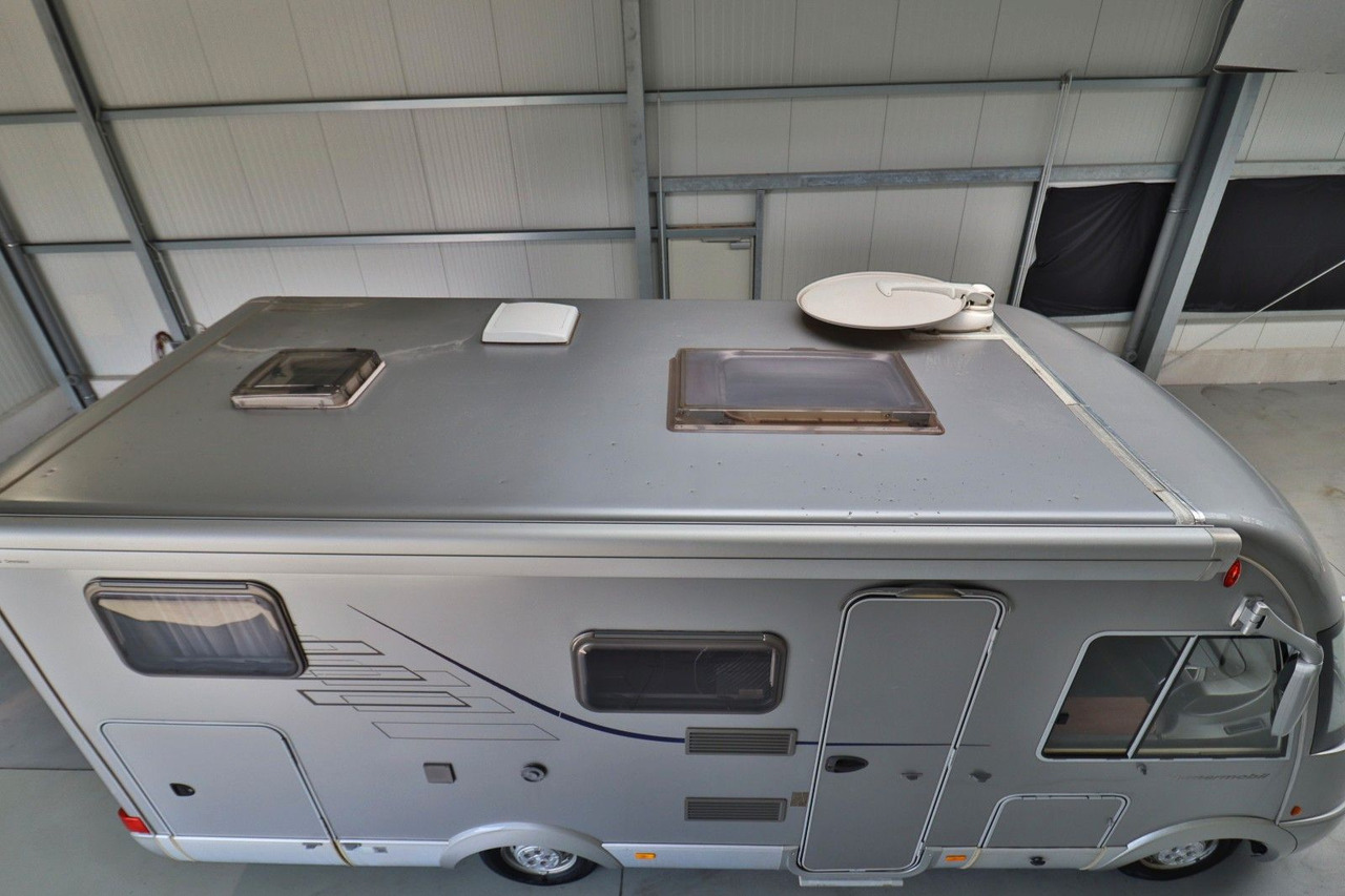 HYMER / ERIBA / HYMERCAR B 514 CL/Festbett+Hubbett/Garage/Klima/Markise - Integriran avtodom: slika 4 HYMER / ERIBA / HYMERCAR B 514 CL/Festbett+Hubbett/Garage/Klima/Markise - Integriran avtodom: slika 4