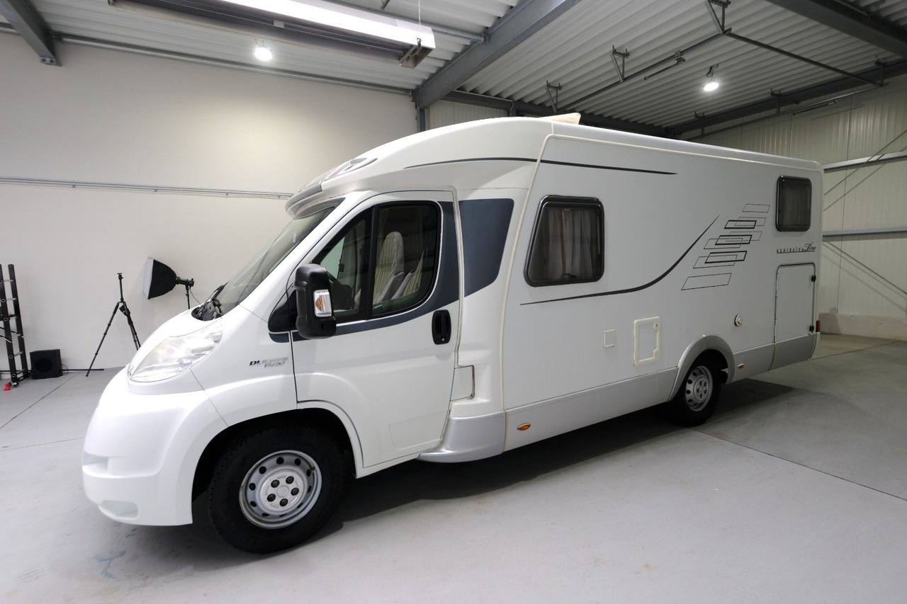 HYMER / ERIBA / HYMERCAR Tramp T 674 Cl Exclusive Line/Einzelbetten/Klima - Polintegriran avtodom: slika 3 HYMER / ERIBA / HYMERCAR Tramp T 674 Cl Exclusive Line/Einzelbetten/Klima - Polintegriran avtodom: slika 3
