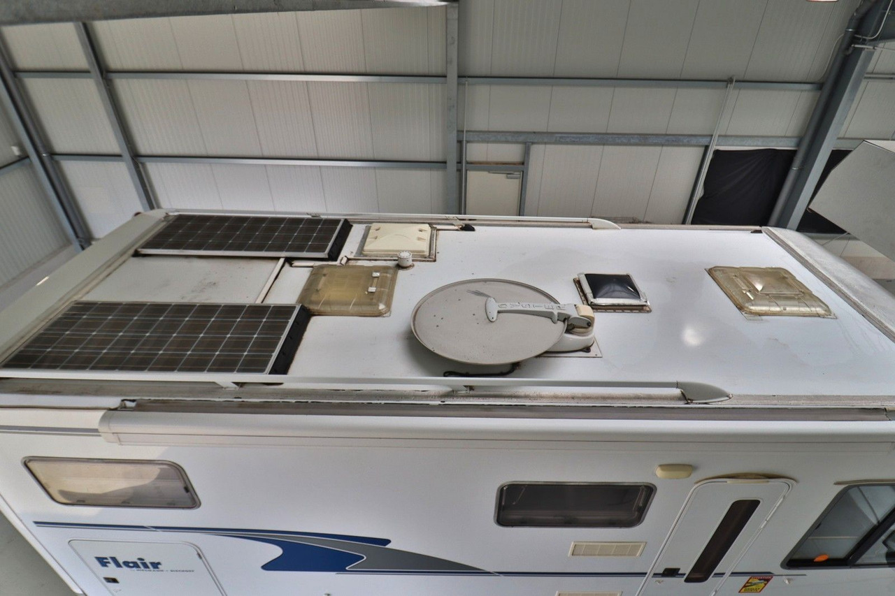 Niesmann + Bischoff Flair I 6700 TA/Festbett+Hubbett/Klima/Solar - Integriran avtodom: slika 4 Niesmann + Bischoff Flair I 6700 TA/Festbett+Hubbett/Klima/Solar - Integriran avtodom: slika 4