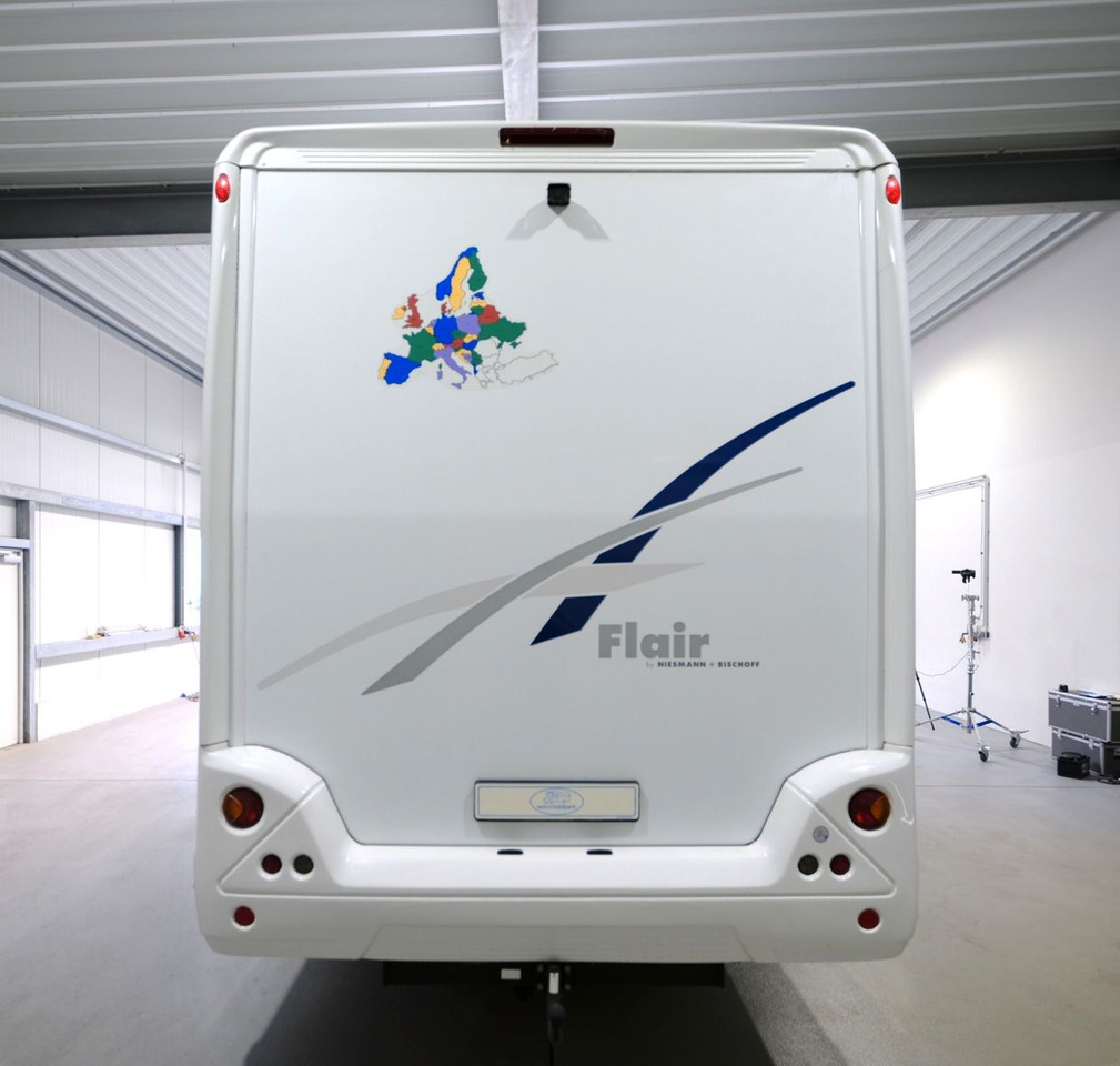 Niesmann + Bischoff Flair I 8000 EB / Automatik / Einzelbetten / TOP - Integriran avtodom: slika 5 Niesmann + Bischoff Flair I 8000 EB / Automatik / Einzelbetten / TOP - Integriran avtodom: slika 5