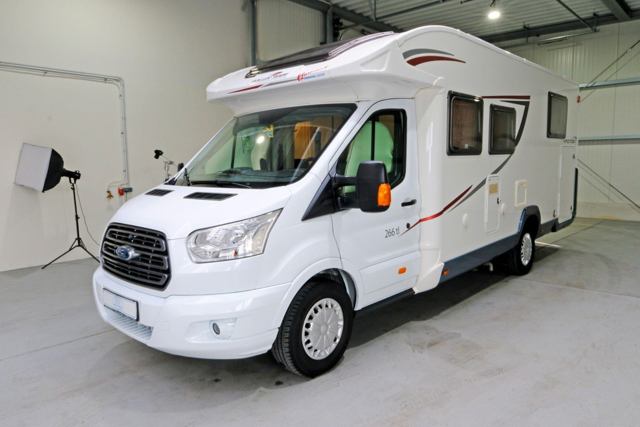 Roller Team Kronos 264 TL/Queensbett+Hubbett/Solar/Garage Roller Team Kronos 264 TL/Queensbett+Hubbett/Solar/Garage - Polintegriran avtodom: slika 4 Roller Team Kronos 264 TL/Queensbett+Hubbett/Solar/Garage Roller Team Kronos 264 TL/Queensbett+Hubbett/Solar/Garage - Polintegriran avtodom: slika 4