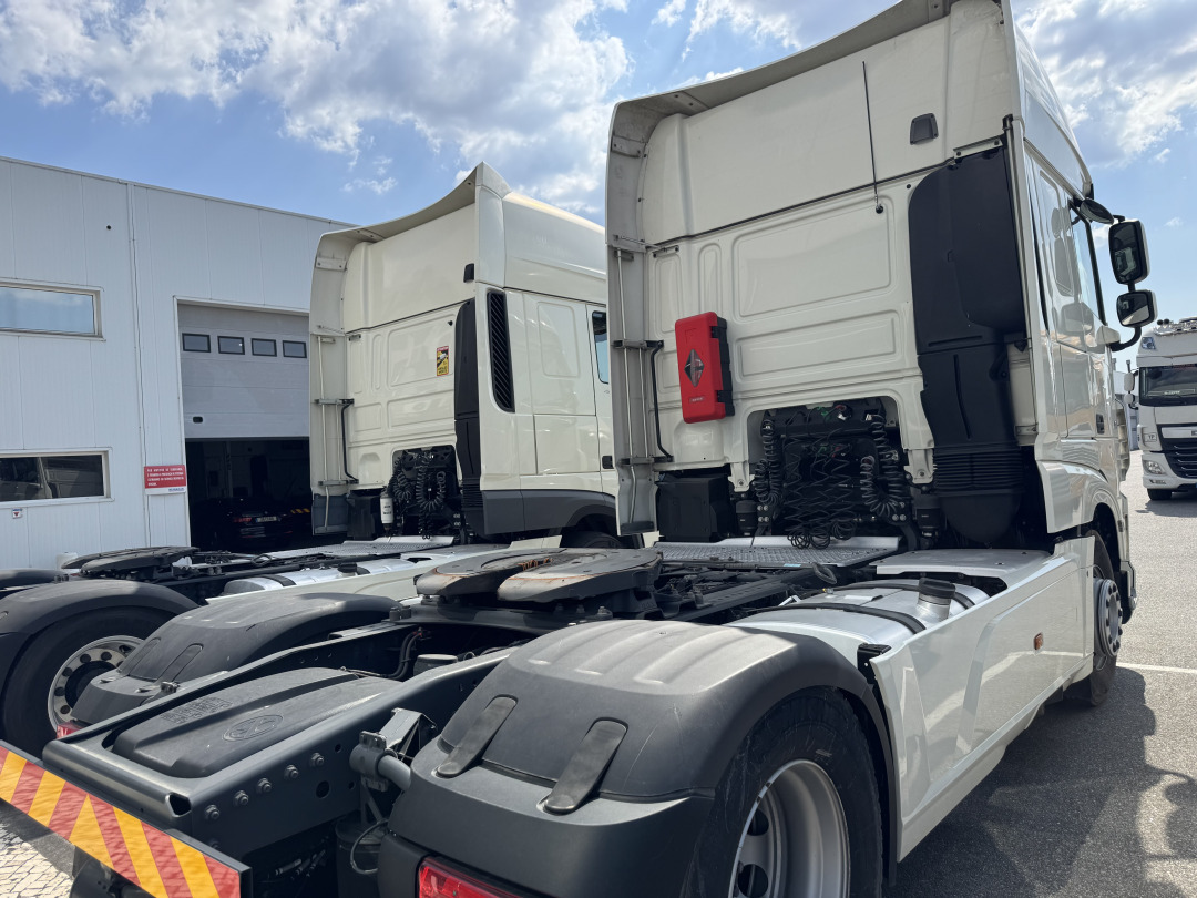 DAF XF 530 Super Space Cab - Vlačilec: slika 3 DAF XF 530 Super Space Cab - Vlačilec: slika 3