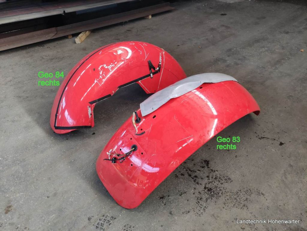 Lindner Kotflügel zu Geotrac 83/84 hinten rechts (15679) - Blatnik za Kmetijski stroj: slika 1 Lindner Kotflügel zu Geotrac 83/84 hinten rechts (15679) - Blatnik za Kmetijski stroj: slika 1