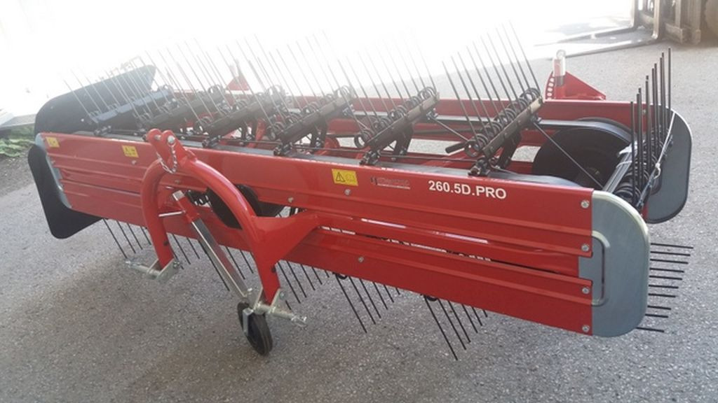 Molon 260/5R Pro zu Traktor (15864) - Obračalnik/ Zgrabljalnik: slika 3 Molon 260/5R Pro zu Traktor (15864) - Obračalnik/ Zgrabljalnik: slika 3