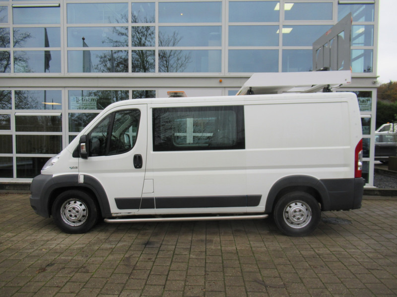 Fiat Ducato 35H 3.0 100KW CNG MH1 DOKA Dubbelcabine - Actiebord - Furgon, Dostavno vozilo z dvojno kabino: slika 4 Fiat Ducato 35H 3.0 100KW CNG MH1 DOKA Dubbelcabine - Actiebord - Furgon, Dostavno vozilo z dvojno kabino: slika 4