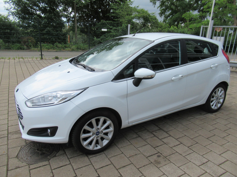 Kombilimuzina Ford Fiesta 1.0 EcoBoost 74KW Titanium 5-deurs: slika 8