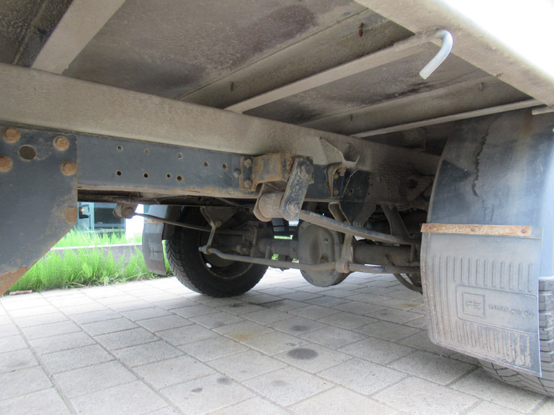 Dostavno vozilo s kesonom, Dostavno vozilo z dvojno kabino Iveco Daily 29L13 2.3HPi 93KW 345 DOKA Dubbelcabine: slika 12