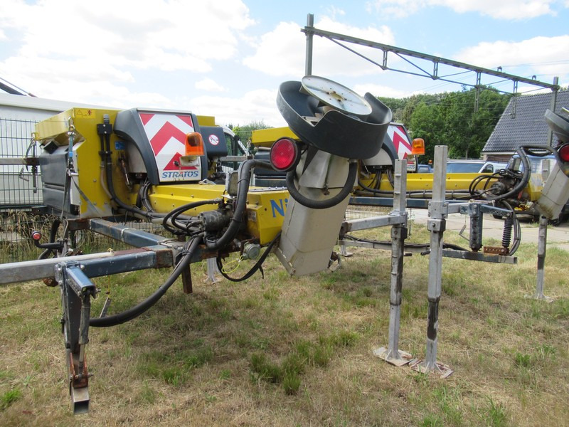 NIDO - Schmidt STRATOS B08-27 PALN 0,8m3 + 350 L Zoutstrooier - Posipalnik peska/ Soli: slika 5 NIDO - Schmidt STRATOS B08-27 PALN 0,8m3 + 350 L Zoutstrooier - Posipalnik peska/ Soli: slika 5