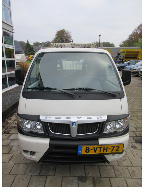 Dostavno vozilo s kesonom Piaggio Porter 1.3i 46KW Extra PICKUP Bi-Fuel Benzine - CNG: slika 5