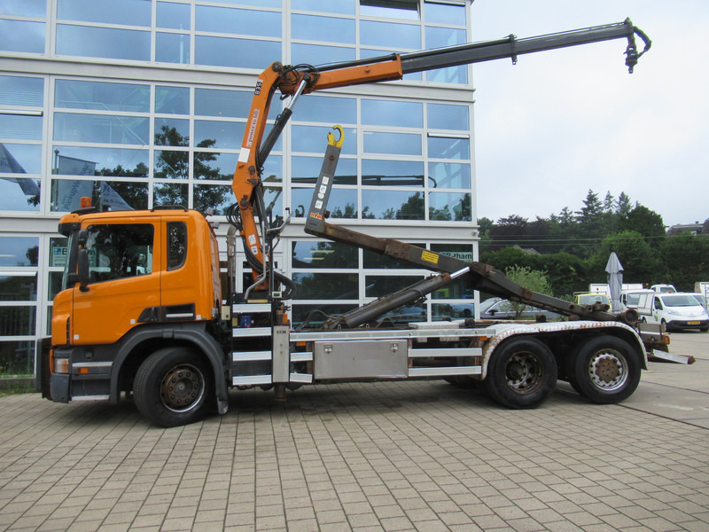 Scania P 320 B 6x2*4 + HMF 835 + HYVA Haakarm - Kotalni prekucni tovornjak, Tovornjak z dvigalom: slika 3 Scania P 320 B 6x2*4 + HMF 835 + HYVA Haakarm - Kotalni prekucni tovornjak, Tovornjak z dvigalom: slika 3