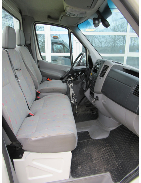 Dostavno vozilo s kesonom Volkswagen Crafter 35 2.5TDI 100KW EPOKE VIRTUS Natzout Strooier: slika 13
