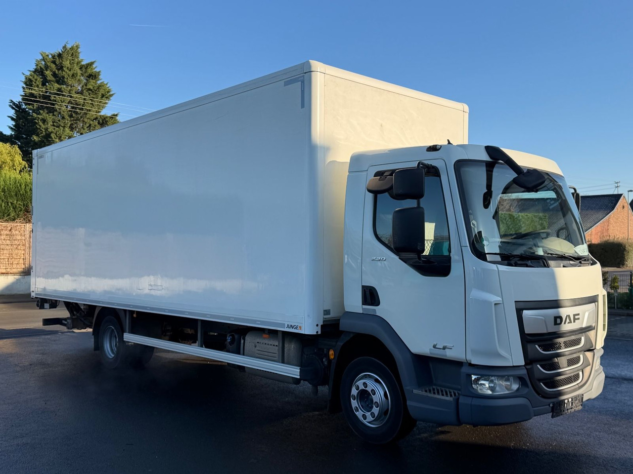 DAF LF 12.230 FA Koffer, Lbw, Ahk., 7.3m, E6, TOP - Tovornjak zabojnik: slika 3 DAF LF 12.230 FA Koffer, Lbw, Ahk., 7.3m, E6, TOP - Tovornjak zabojnik: slika 3