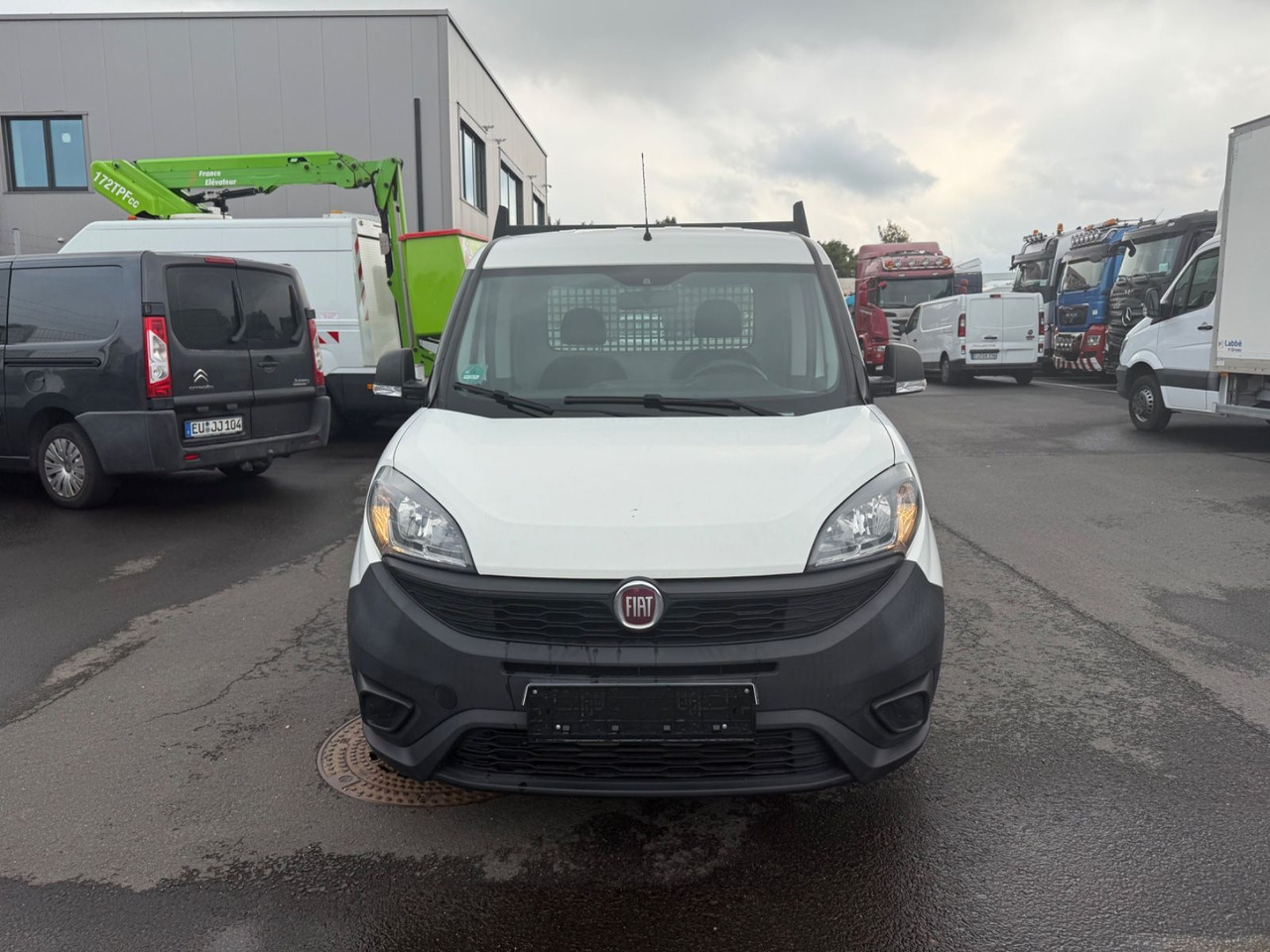 Fiat Doblò / Doblo Work Up Pritsche/Pick up/ AHK - Dostavno vozilo s kesonom: slika 2 Fiat Doblò / Doblo Work Up Pritsche/Pick up/ AHK - Dostavno vozilo s kesonom: slika 2