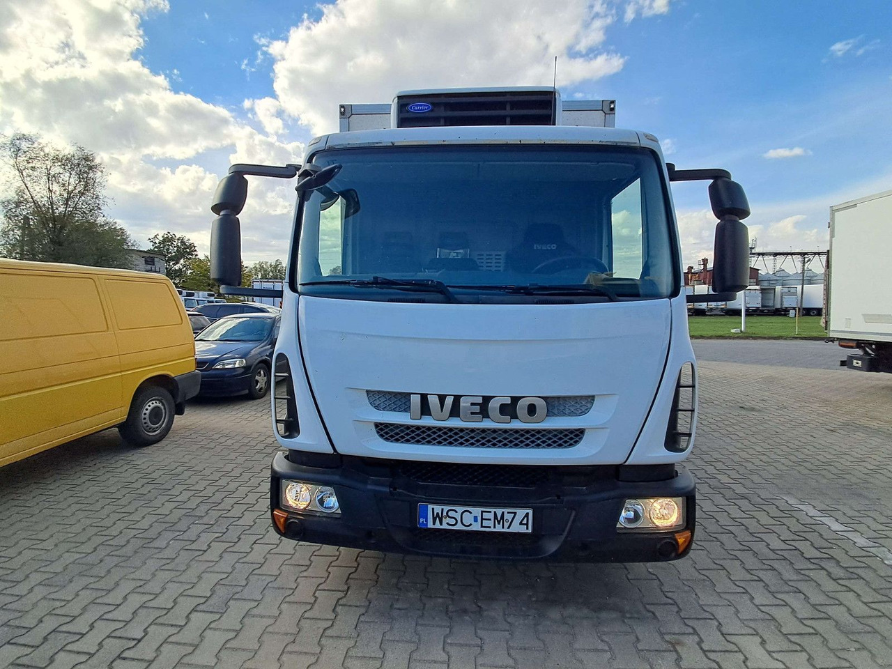 Iveco 100E18, Carrier Xarios 600mt, POLEN! - Tovornjak hladilnik: slika 4 Iveco 100E18, Carrier Xarios 600mt, POLEN! - Tovornjak hladilnik: slika 4
