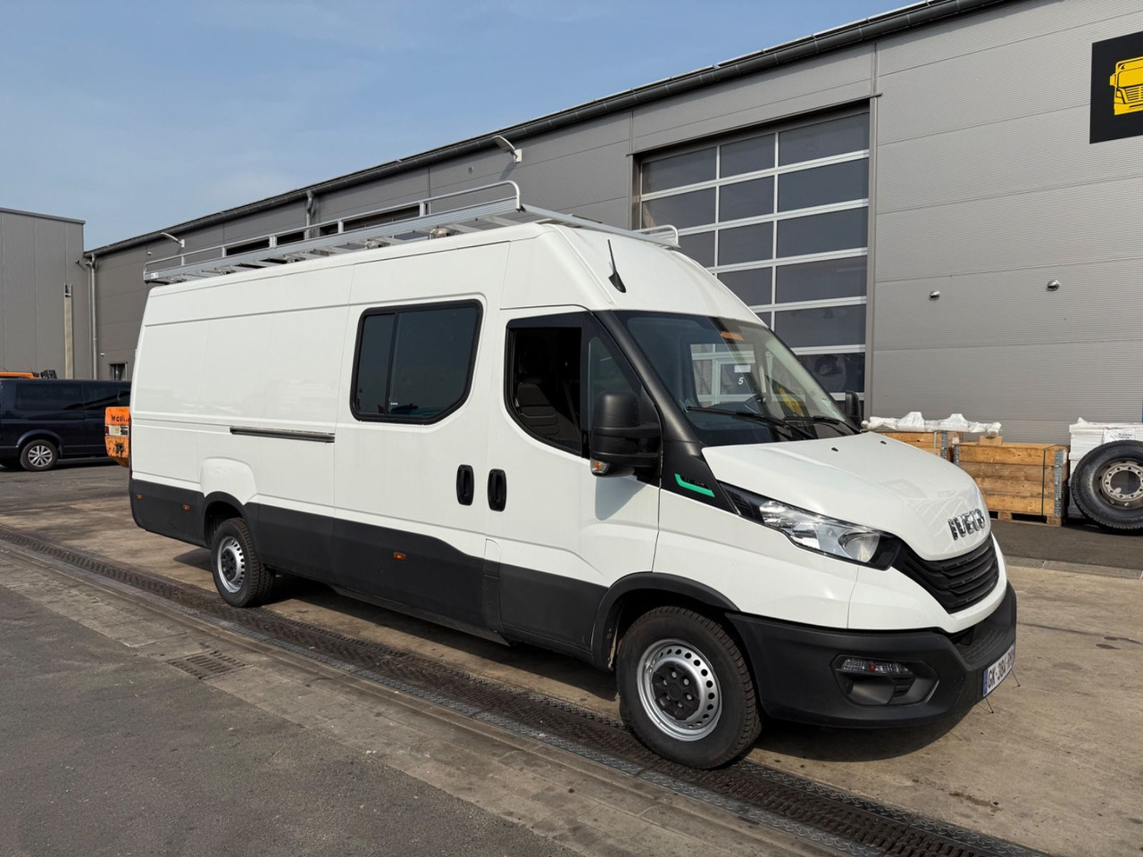 Iveco Daily 35S14 Maxi/CNG/2.700km!/TOP - Furgon: slika 1 Iveco Daily 35S14 Maxi/CNG/2.700km!/TOP - Furgon: slika 1