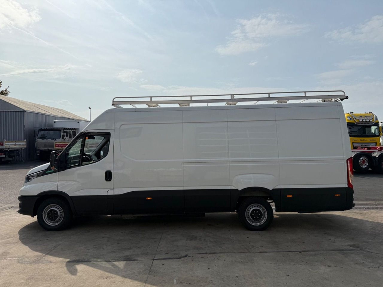Iveco Daily 35S14 Maxi/CNG/2.700km!/TOP - Furgon: slika 3 Iveco Daily 35S14 Maxi/CNG/2.700km!/TOP - Furgon: slika 3