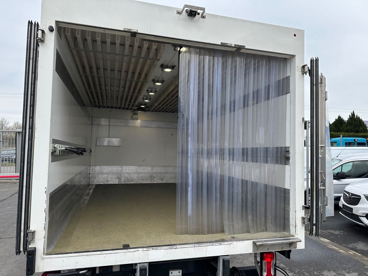 Hladilno vozilo Iveco Daily 70C21/LBW/Tiefkühler/Tüv neu/Wilke: slika 9 Hladilno vozilo Iveco Daily 70C21/LBW/Tiefkühler/Tüv neu/Wilke: slika 9