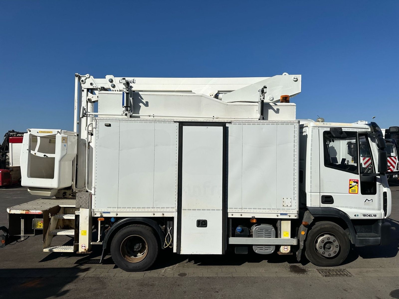 Iveco EuroCargo 120E18 + COMET 151TAL*Steiger - Dvižna ploščad montirana na tovornjak: slika 2 Iveco EuroCargo 120E18 + COMET 151TAL*Steiger - Dvižna ploščad montirana na tovornjak: slika 2