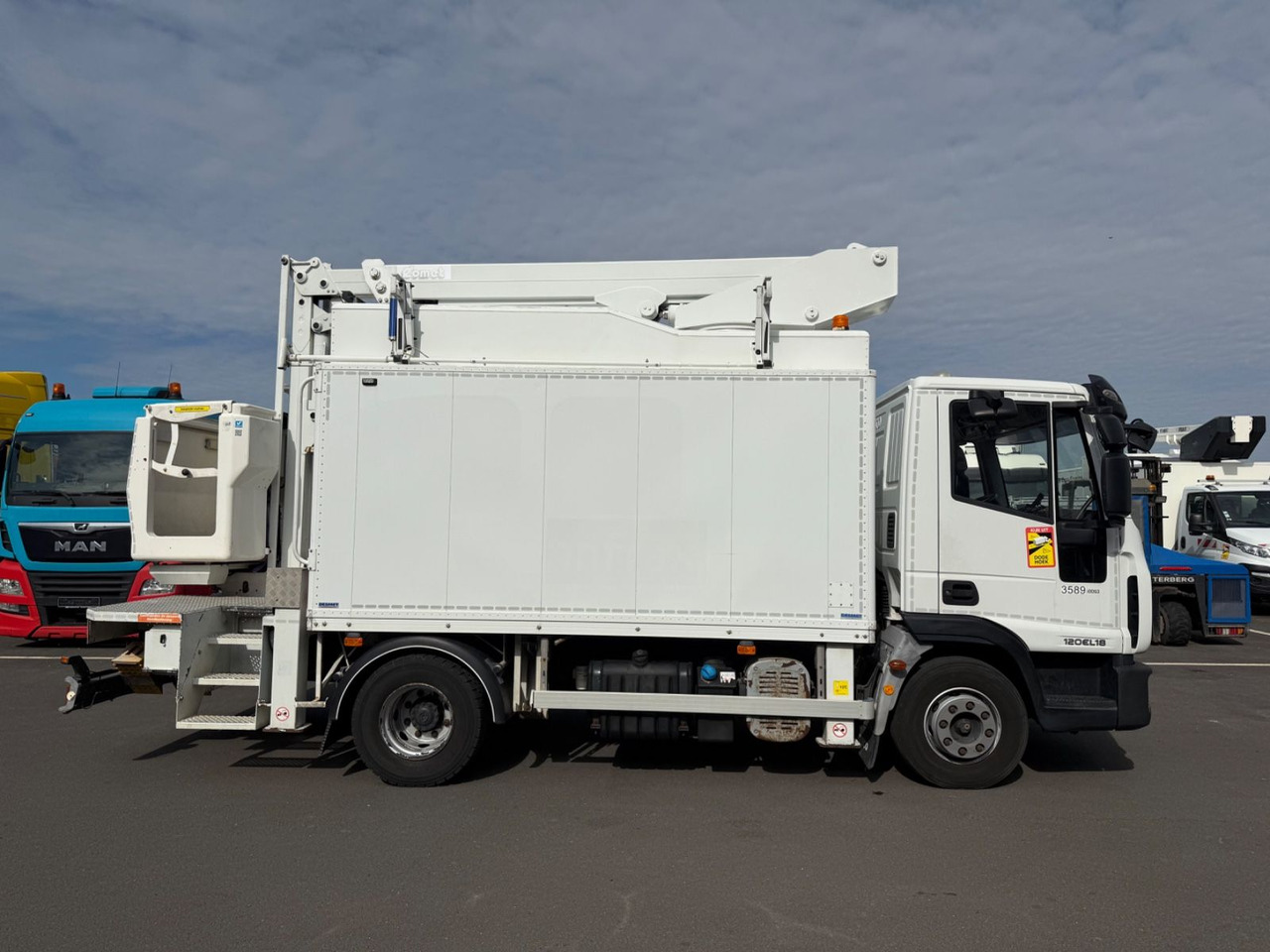 Iveco Eurocargo 120E18 E5/15m/Comet 151TAL - Dvižna ploščad montirana na tovornjak: slika 3 Iveco Eurocargo 120E18 E5/15m/Comet 151TAL - Dvižna ploščad montirana na tovornjak: slika 3